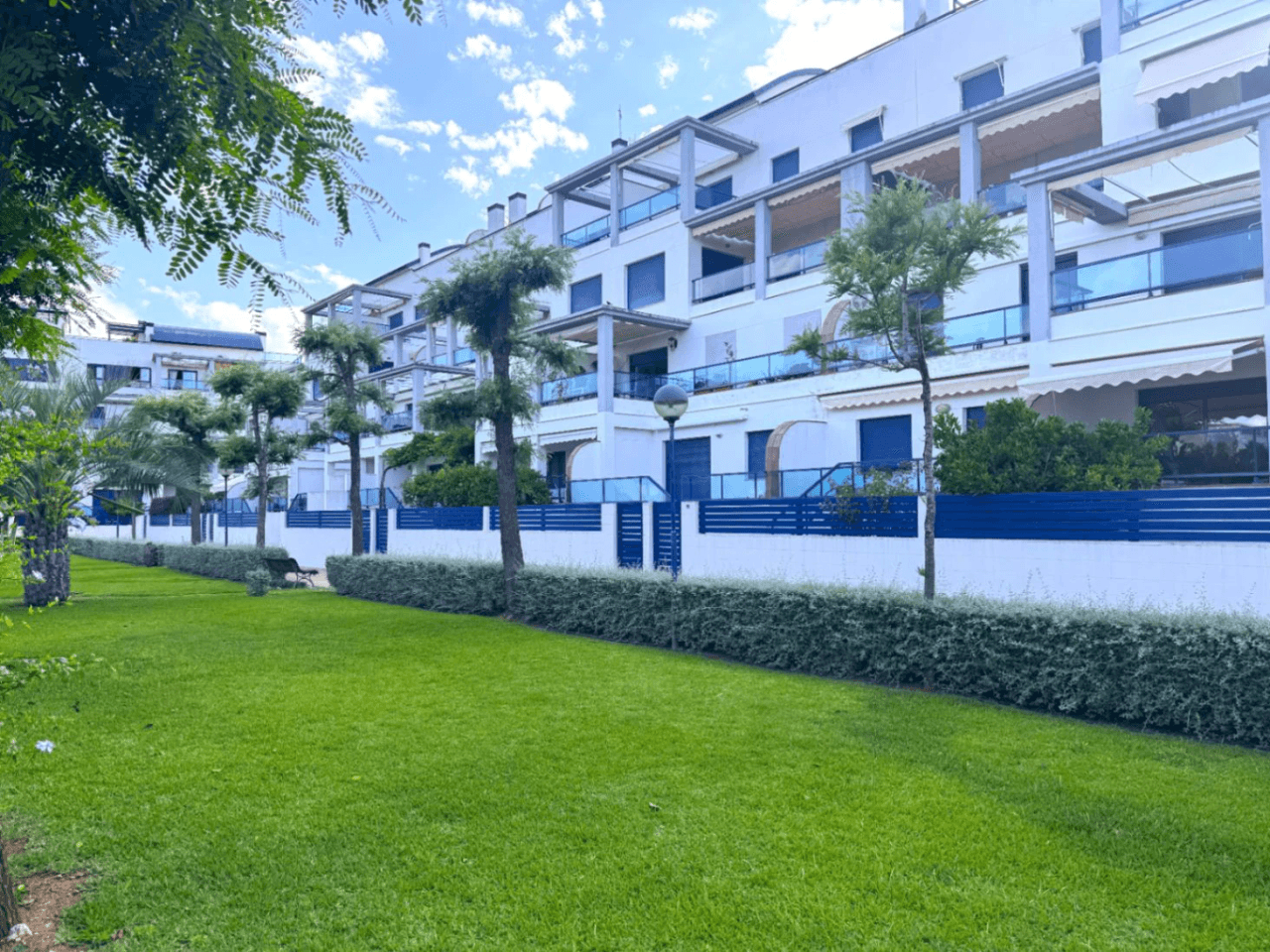Duplex penthouse with sea views, 2 bedrooms, Denia