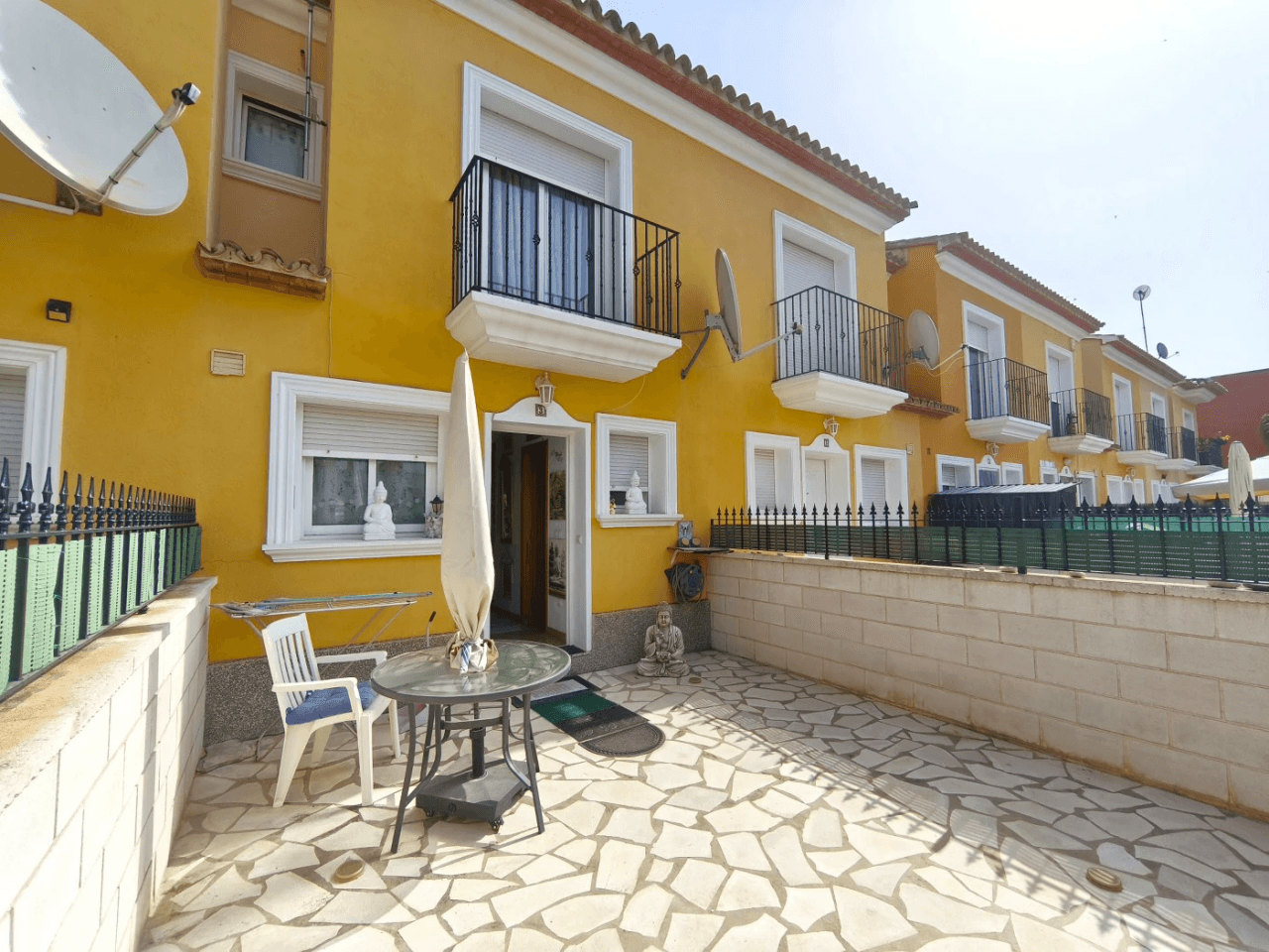Terraced house with 2 bedrooms, communal pool, Els Poblets